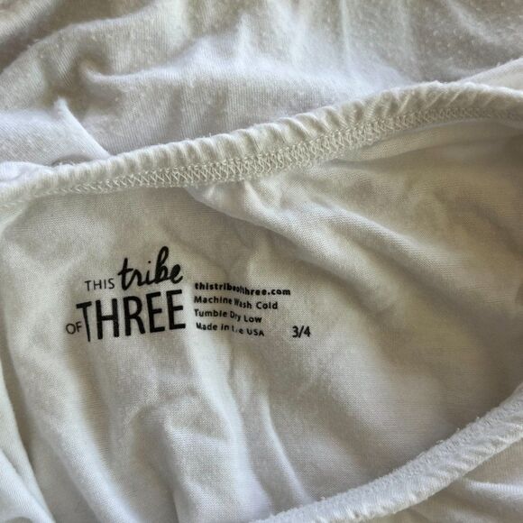 This Tribe of Three White Leo, Size 3/4 - Picture 3 of 3